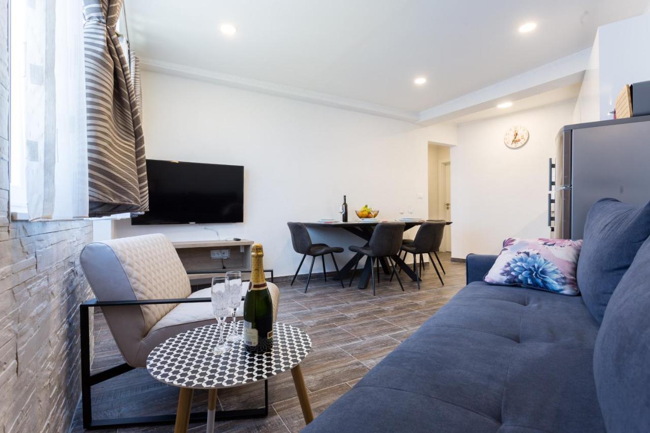 Sedra Home Brela Luaran gambar